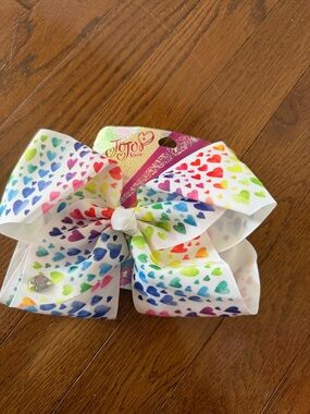 Jojo Siwa bow 🎀